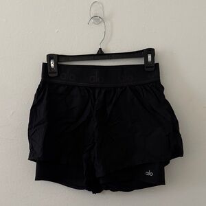 ALO Yoga Women's Dark Athletic Shorts